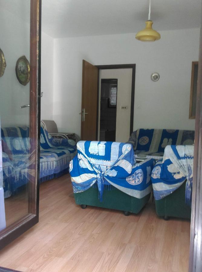 Apartmani Vrzic Baska  Bagian luar foto