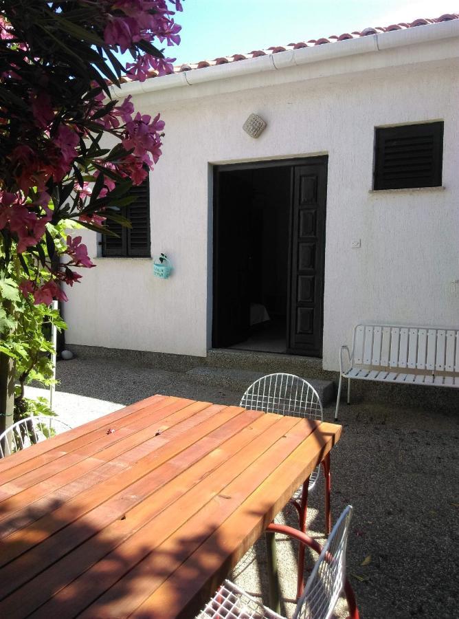 Apartmani Vrzic Baska  Bagian luar foto